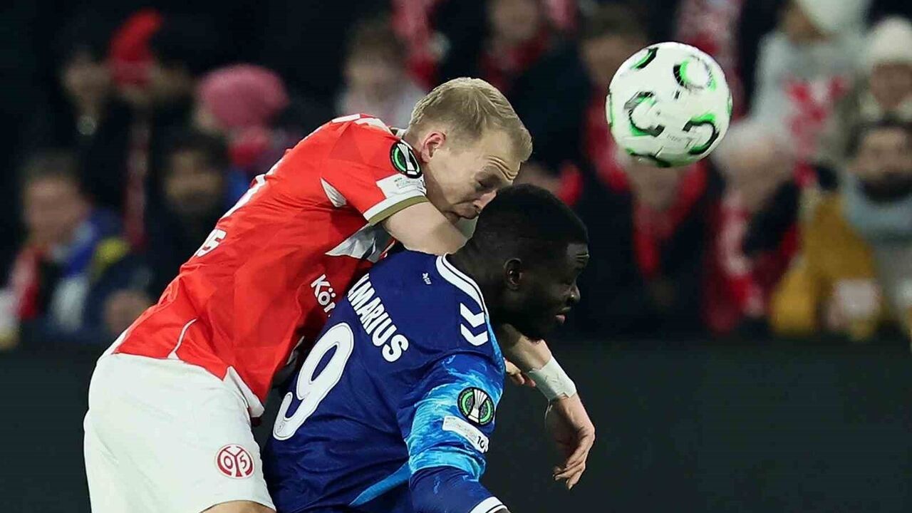 UEFA Konferans Ligi: Mainz 05 - Samsunspor 0-0 (15')