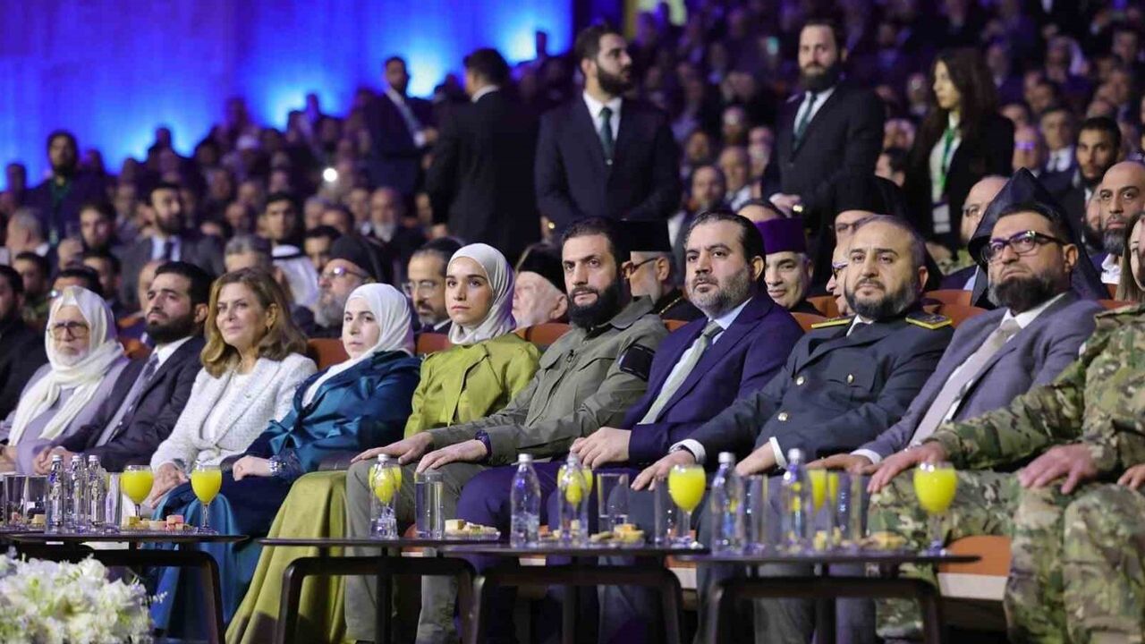 Ümran bebek, Esad’ın kaçtığı Başkanlık Sarayı'nda konuştu