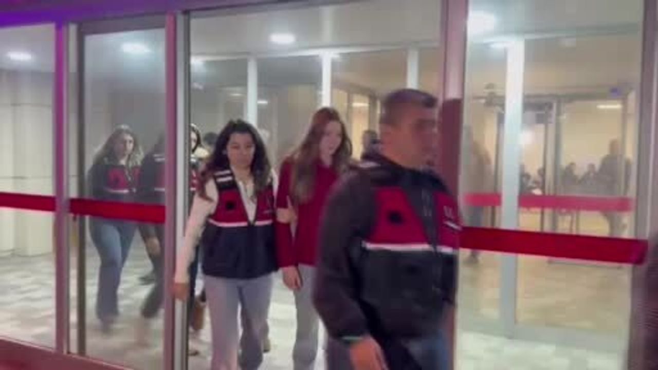 Uyuşturucu Soruşturması: Aleyna Tilki, Danla Biliç, İrem Sak ve Mümine Sena Yıldız Sağlık Kontrolünden Geçirildi