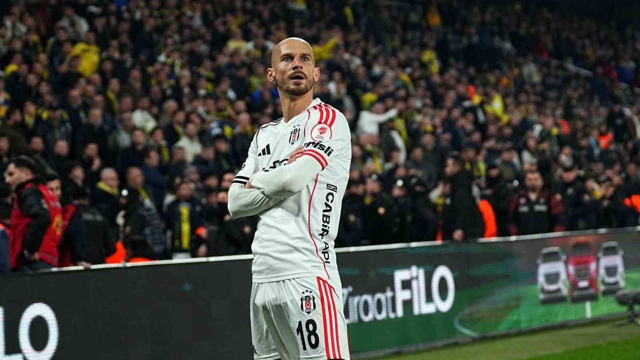 Vaclav Cerny Beşiktaş formasıyla 5. gole ulaştı