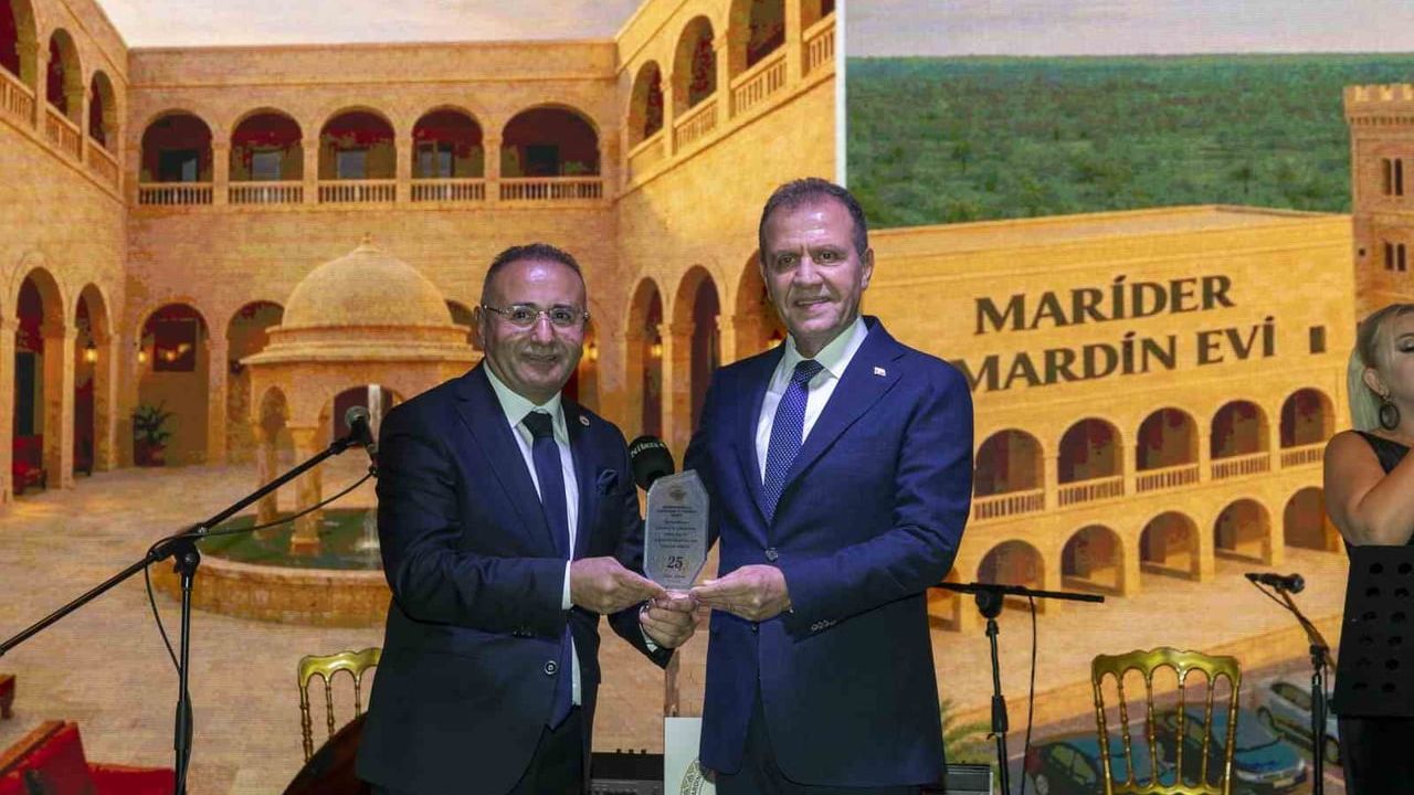 Vahap Seçer: Mersin’i Herkes Takdir Ediyor