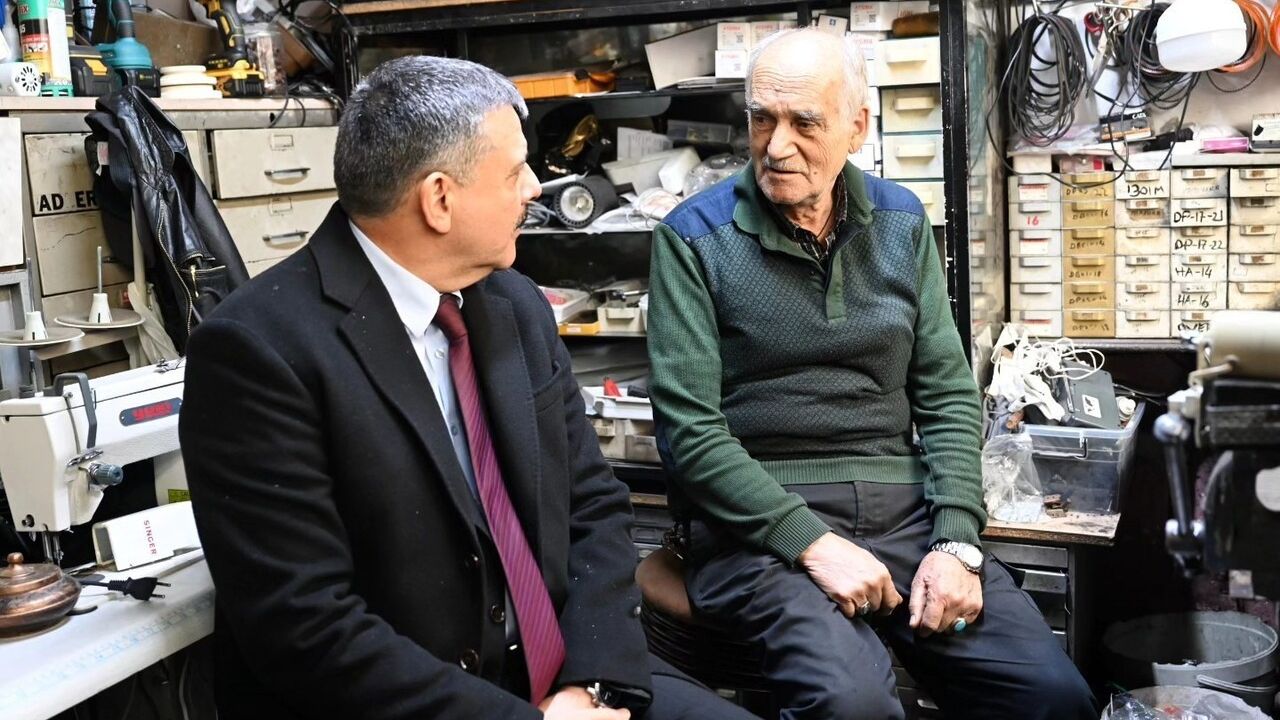 Vali Çiftçi’den Bat Pazarı’nda Esnafa Ahde Vefa