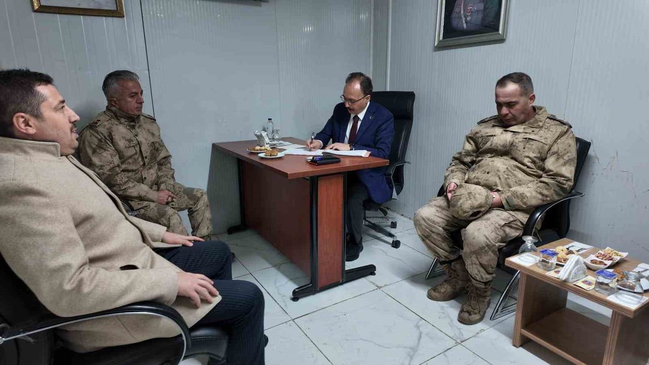 Vali Kızılkaya Siirt'te Yılbaşı Denetiminde