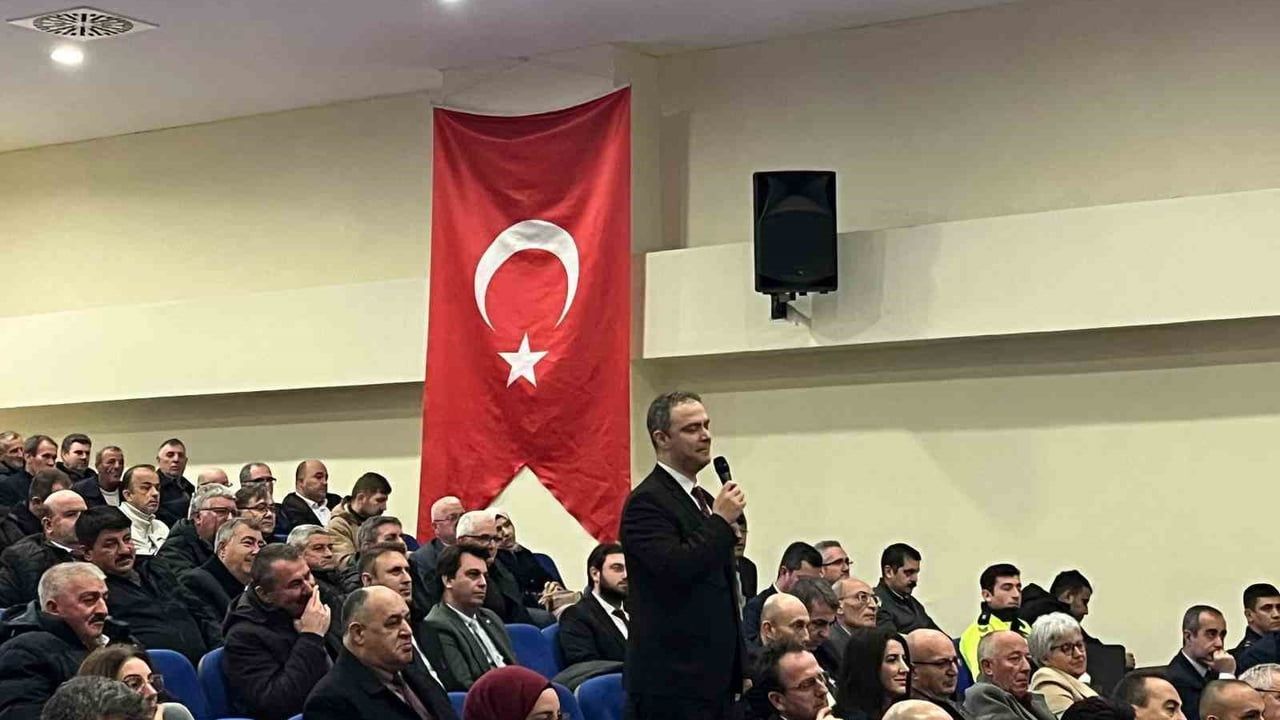 Vali Uğur Turan Vize’de Muhtarlarla Toplandı: Talepler Çözüm Odaklı Ele Alındı