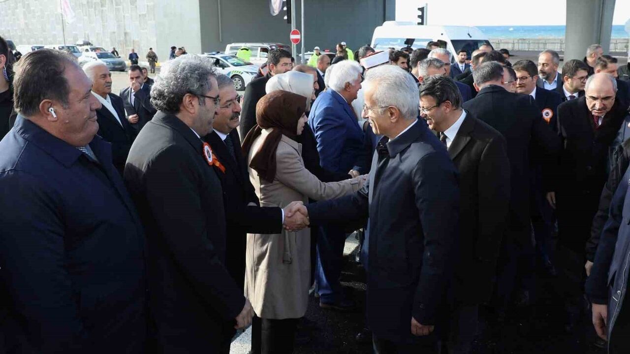 Van Çevre Yolu Açıldı: Yıllık 2 milyar 700 milyon lira Tasarruf