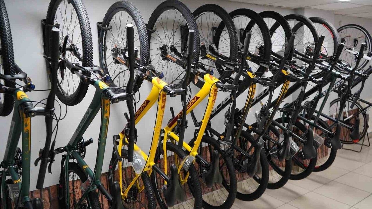 Van'da Kış Öncesi Bisiklet Bakımı Uyarısı: Zincir, Vites, Lastik