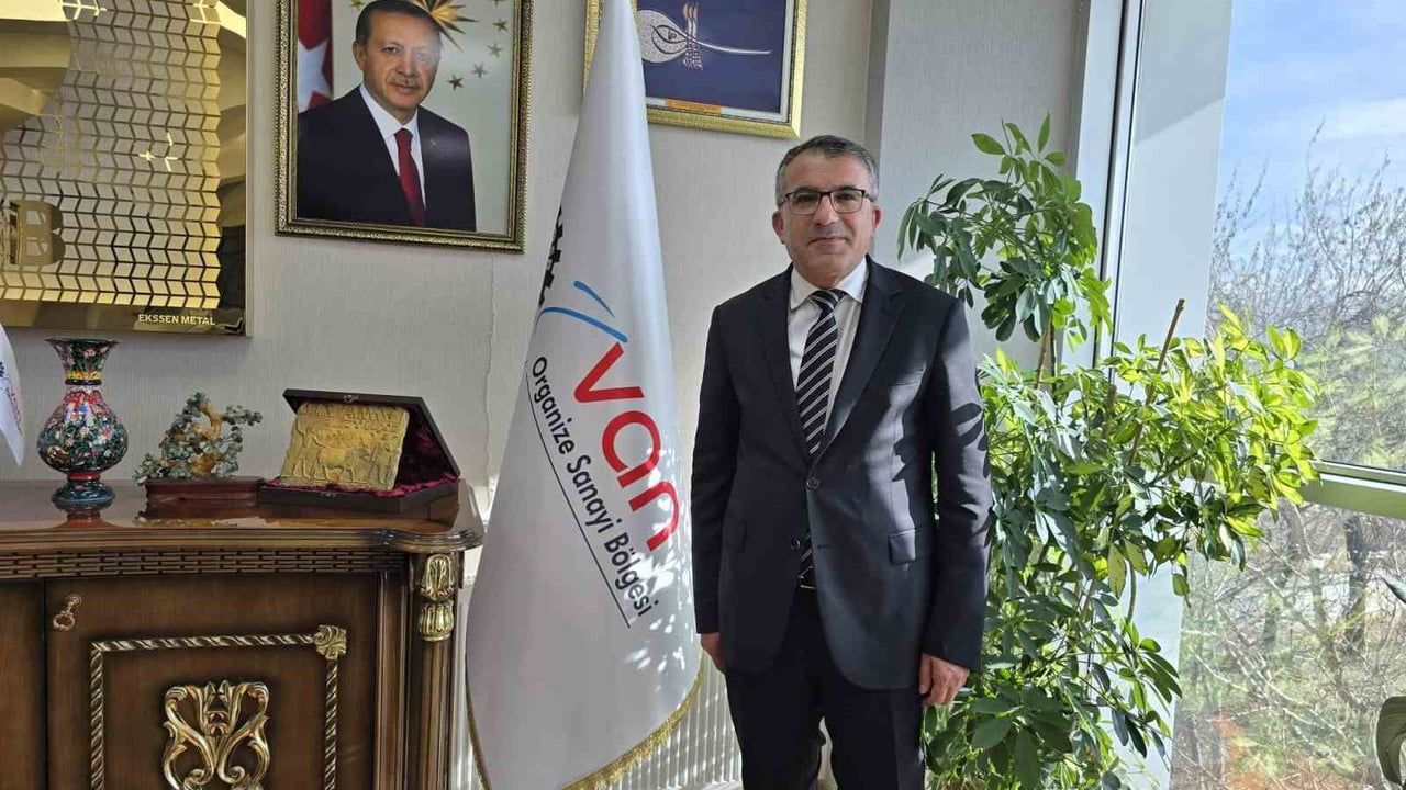 Van OSB Başkanı Memet Aslan'dan Regaip Kandili Mesajı