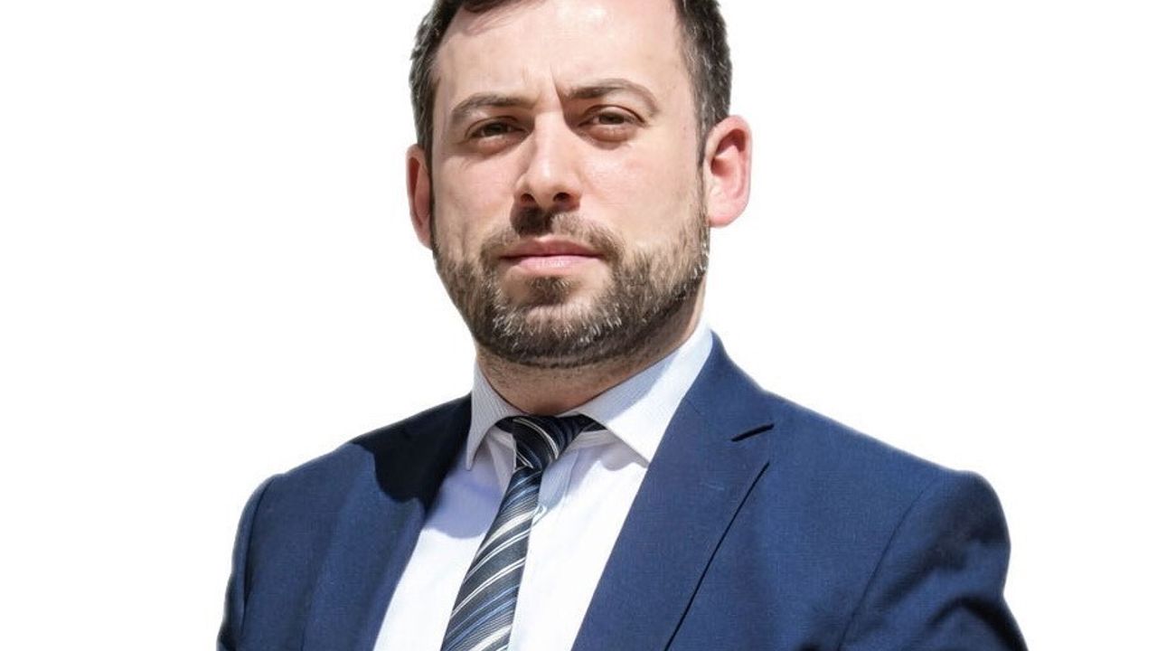 Vezirköprü ADSM'de Başhekim Değişimi: Dt. Fuat Kaplan Ayrıldı