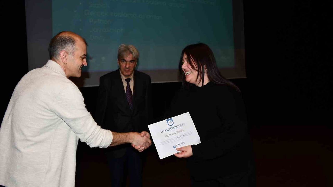 Vezirköprü'de TÜBİTAK Söyleşisi: Doç. Dr. Polat Şendurur ile Dijital Oyun Tasarımı