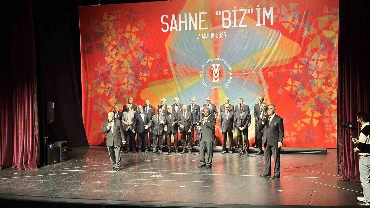 VUD'nin 'SAHNE BİZ'im' Gecesi: 56 Voleybolcu 6 Şubat'ta Anıldı