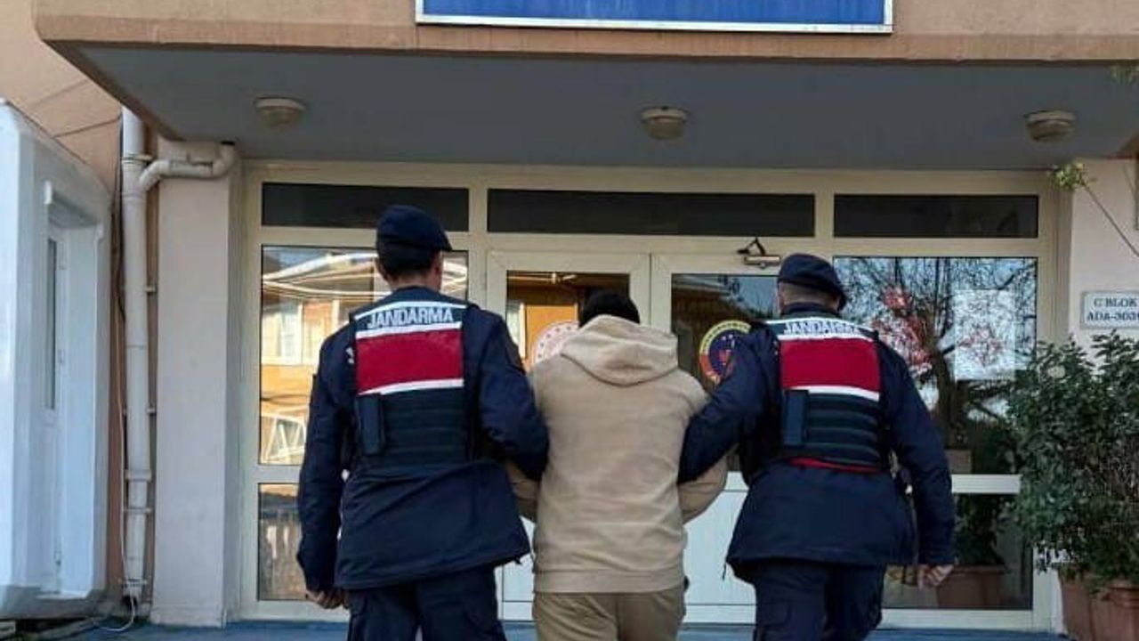 Yalova'da Kırmızı Bültenle Aranan Uyuşturucu Taciri Yakalandı
