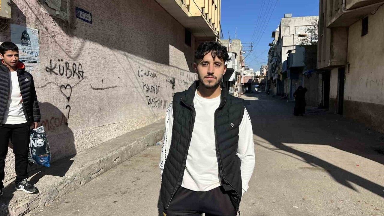 Yapay Zeka Yüreğir’i 'En Yaşanılmayacak İlçe' Seçti: Tepkiler Büyüyor