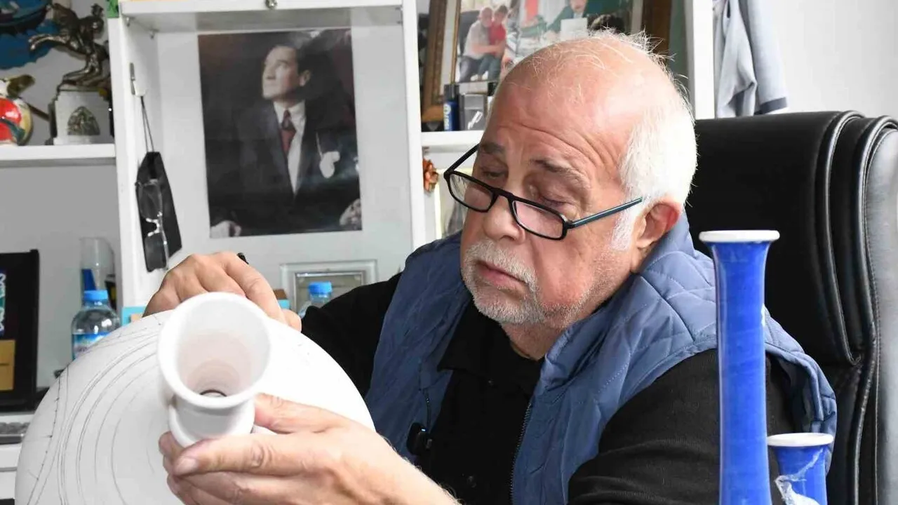 Yaşayan İznik Hazineleri 40: Kemal Kumcu’nun İznikspor ve Çini Serüveni