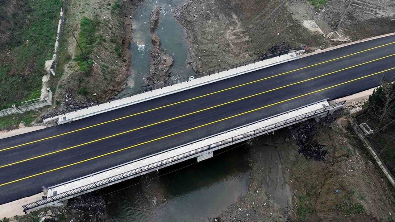 Yeniorman Köprüsü tamamlandı: Akyazı-Hendek’te 20 mahalleye bağlantı sağlandı