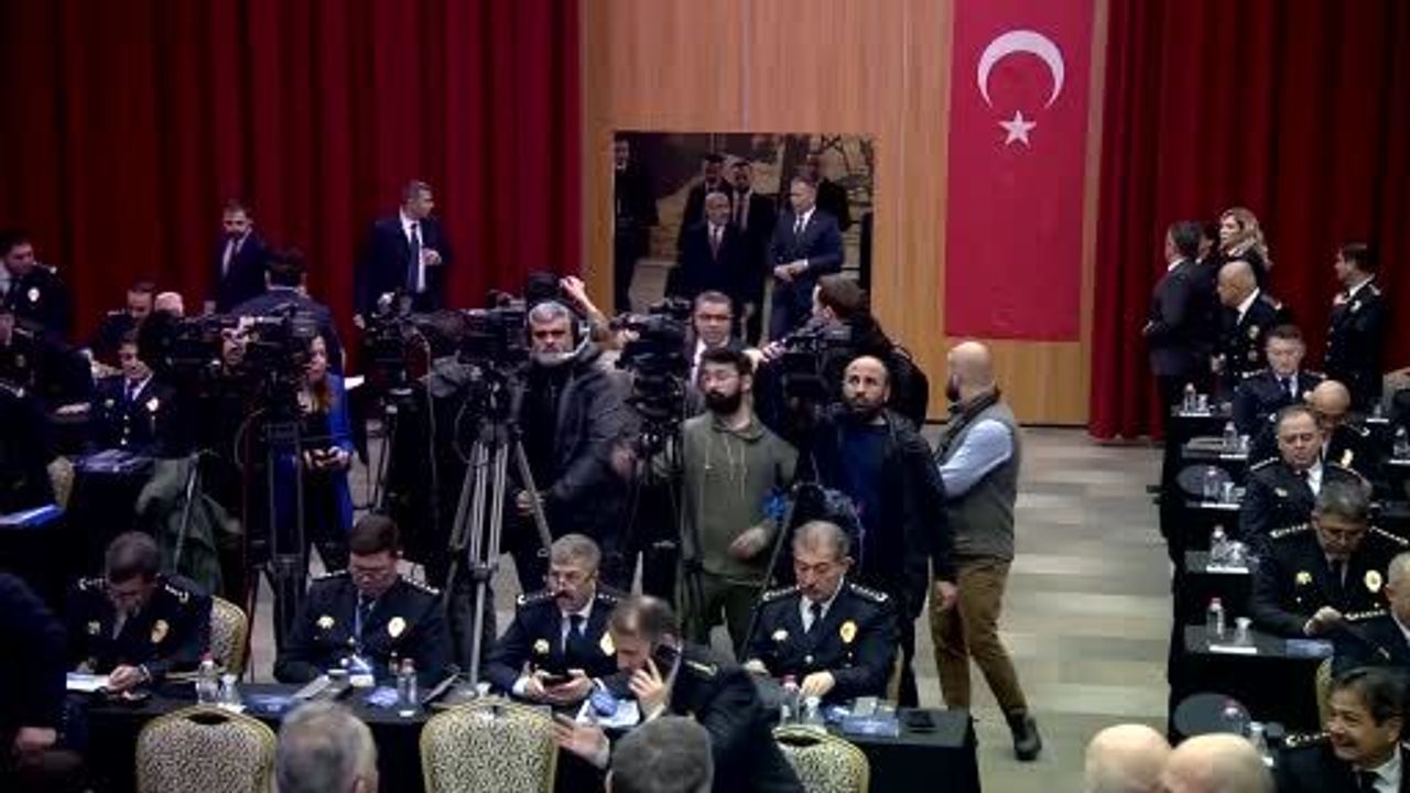 Yerlikaya: Polis Operasyonlarında 2 bin 63 Tutuklama, 7 Eylem Engellendi