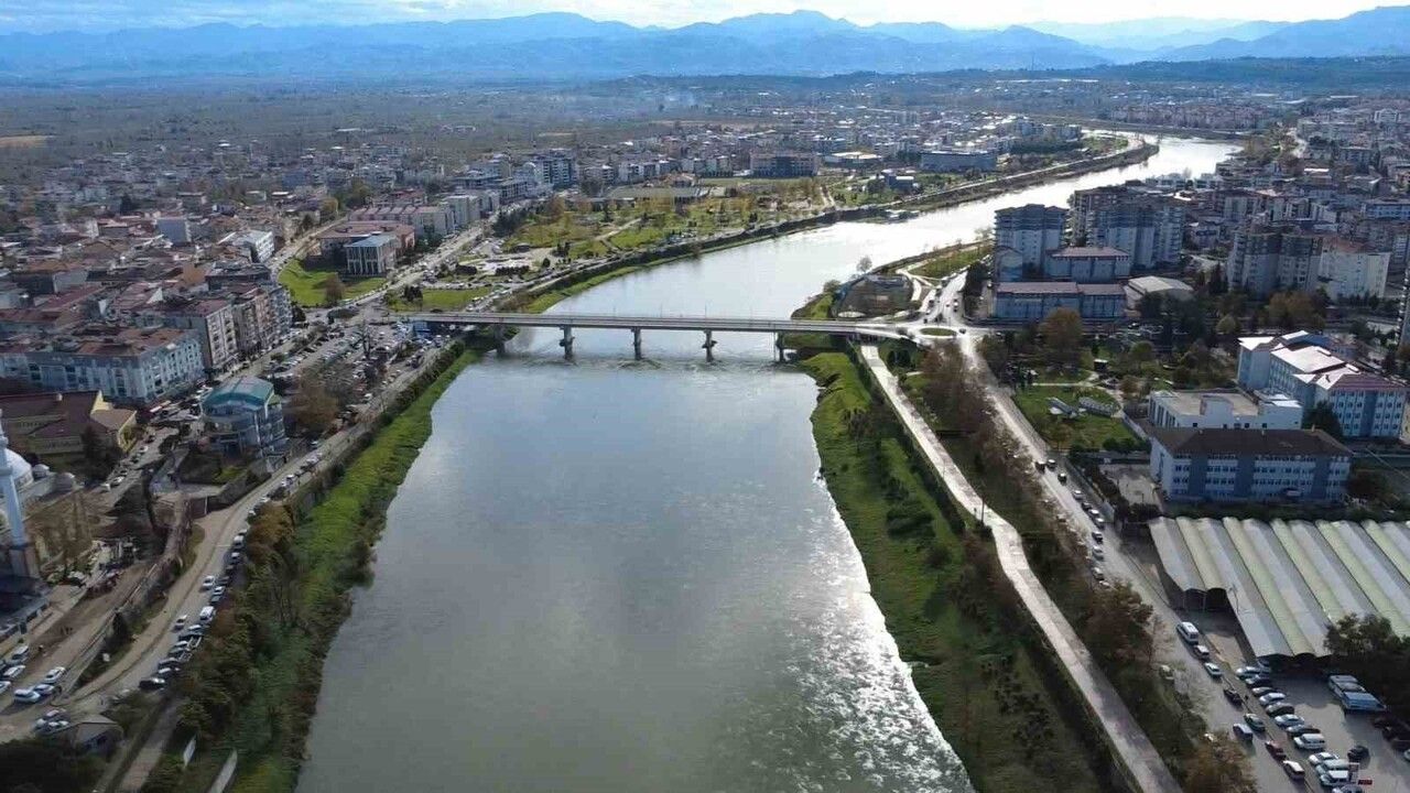 Yeşilırmak Yeniden Canlandı: Su Seviyesi Eski Haline Döndü