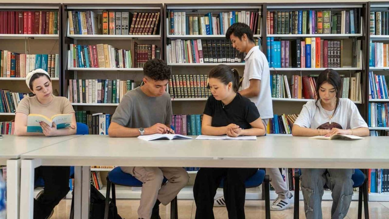 YÖK 2025 Raporu: Karabük Üniversitesi 4 Alanda Türkiye İlk 10'unda