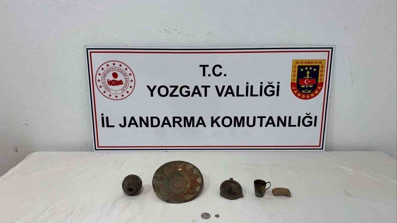 Yozgat Akdağmadeni'de Tarihi Objeler Ele Geçirildi