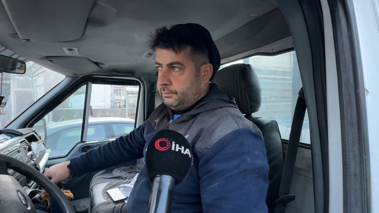 Yüksekova'da Doğal Gaz Kazıları Yolları Kullanılamaz Hale Getirdi