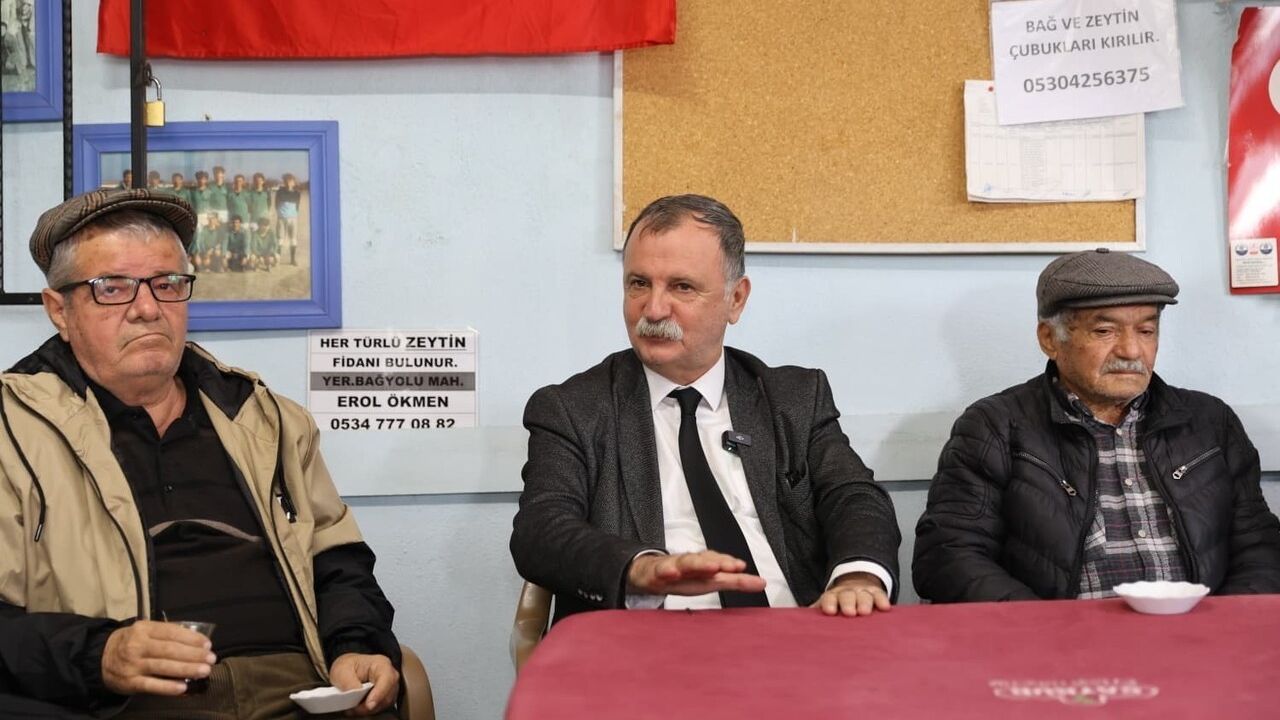 Yunusemre Başkanı Semih Balaban Yuntdağı'nda: 'Mahalleleri Yerinde Dinliyoruz'