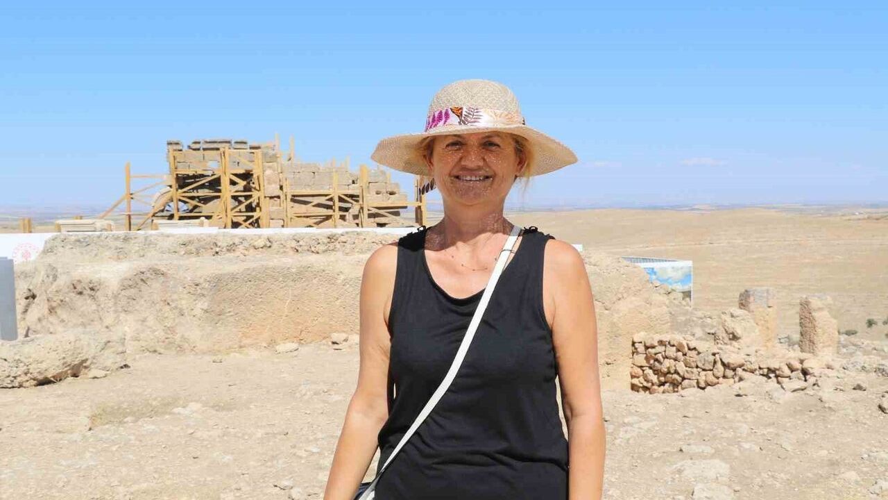 Zerzevan Kalesi'ne 400 Bin Ziyaretçi — 3 Bin Yıllık Tarihe İlgi