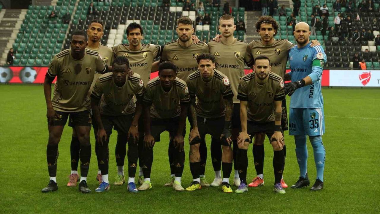 Ziraat Türkiye Kupası: Kocaelispor 1-0 Erzurumspor FK — Maç Devam Ediyor