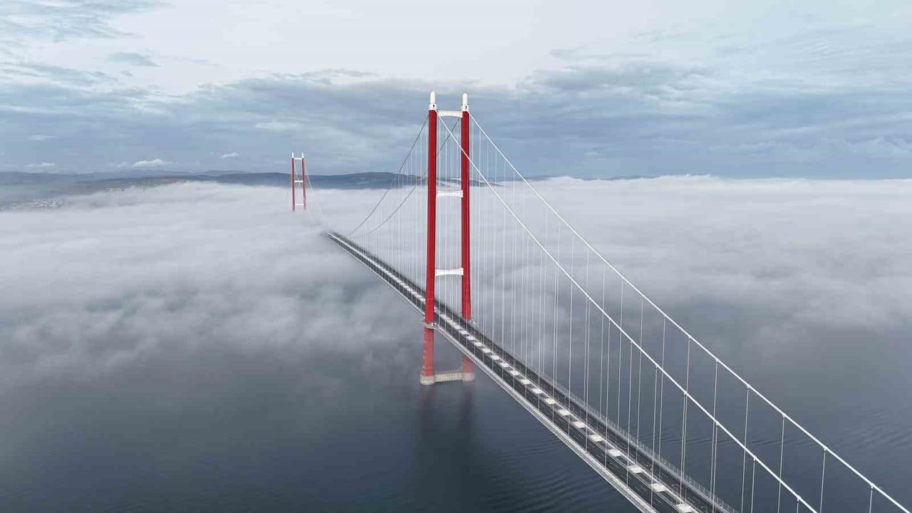 1915 Çanakkale Köprüsü sis içinde dron görüntüleriyle büyüledi