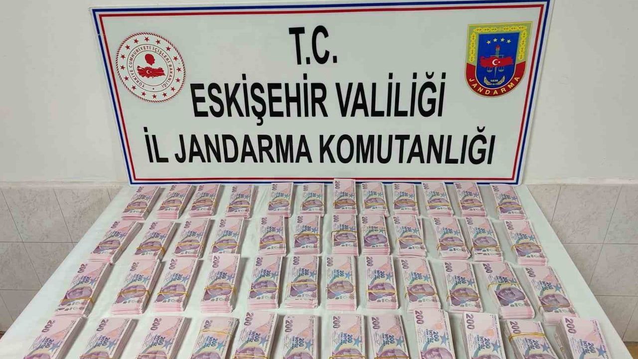 22 büyükbaş satışında 1 milyon 940 bin TL sahte para — Şüpheli Ankara'da yakalandı