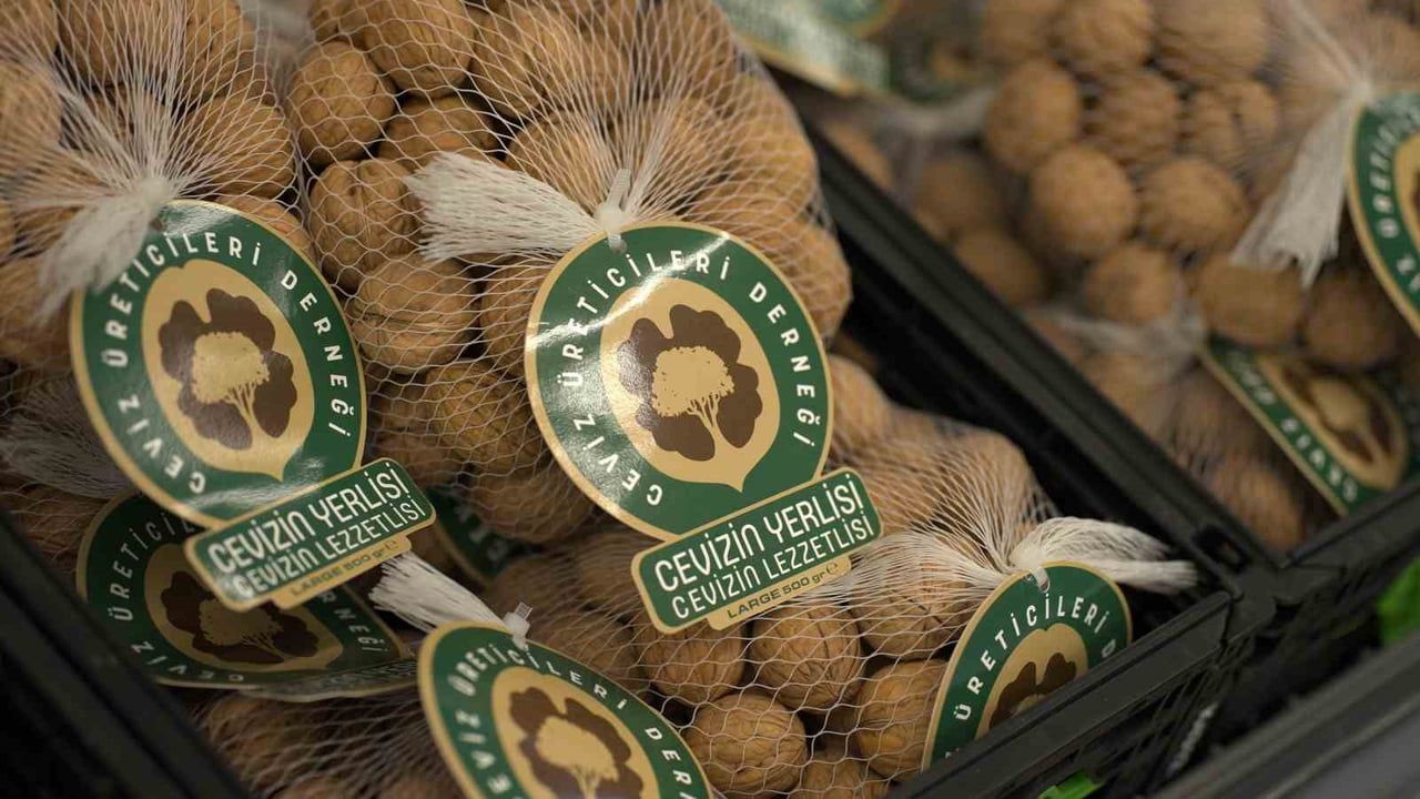 A101, Yerli Cevizi Üreticiden Tüketiciye Taşıyor