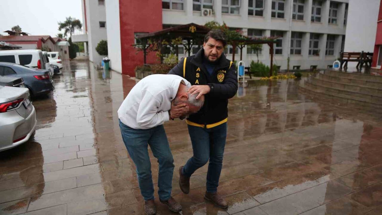 Adana'da kaçak sigara tartışması: Kargo şube müdürü öldürüldü, şüpheli tutuklandı