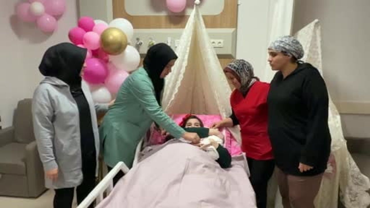 Adıyaman'da 2026'nın İlk Bebeği 'Rüya' Doğdu