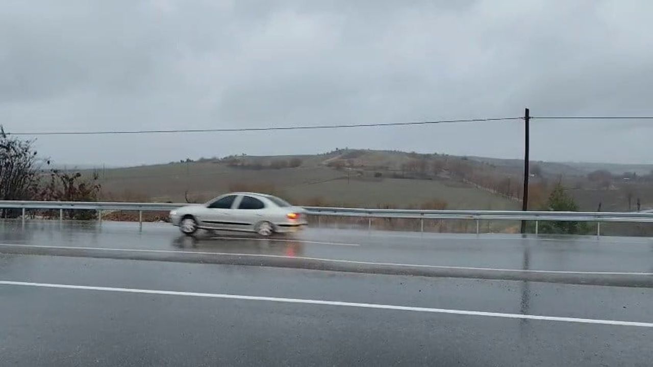 Adıyaman- Kahta Karayolu'nda Yeni Yolda Çökme Kazalara Davetiye Çıkardı