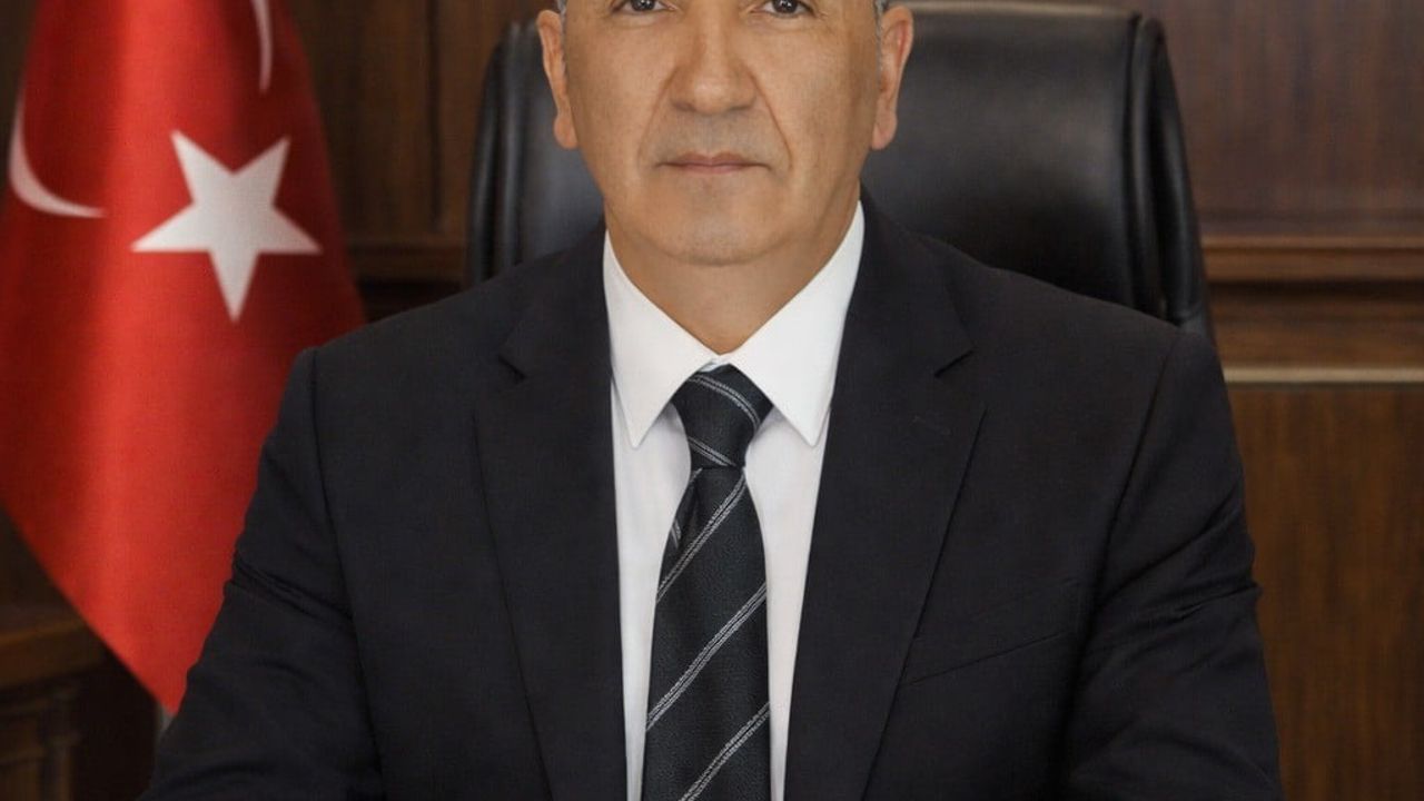 Adnan Demirci: Paslanmaz çelikte dışa bağımlılık ülke güvenliğini tehdit ediyor