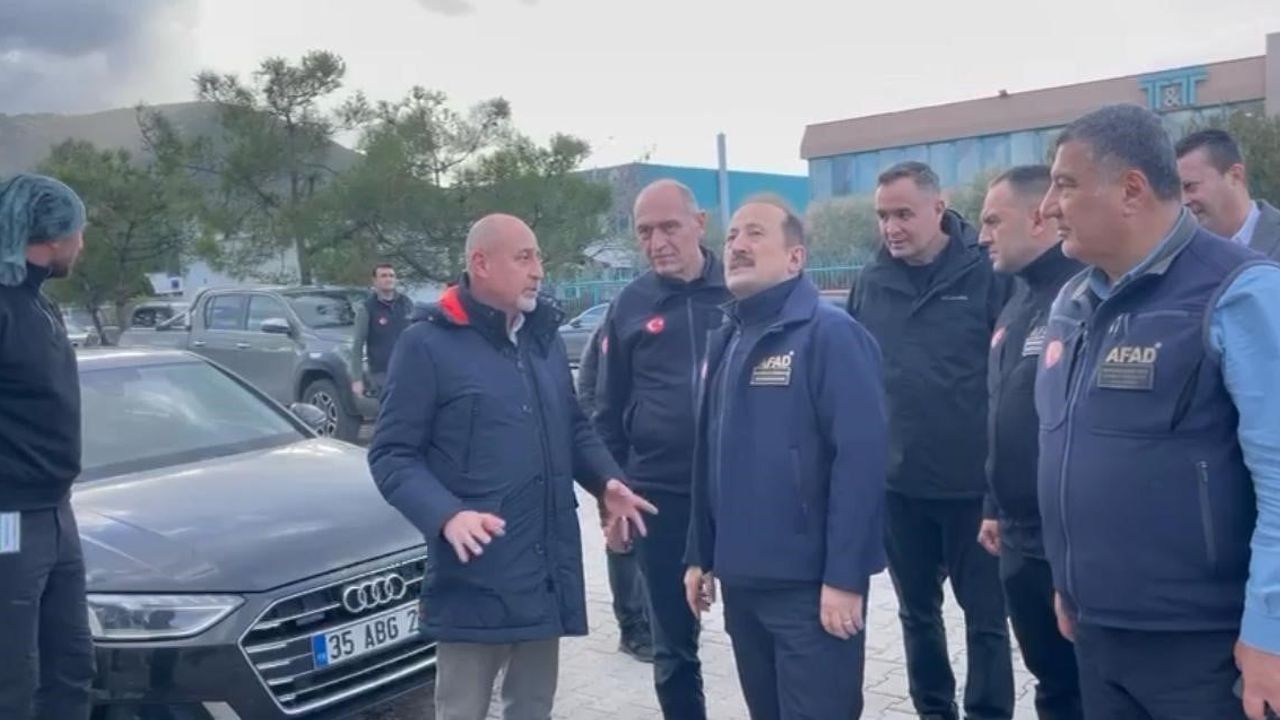 AFAD Başkanı Pehlivan Kemalpaşa'da Hortum Hasarını İnceledi