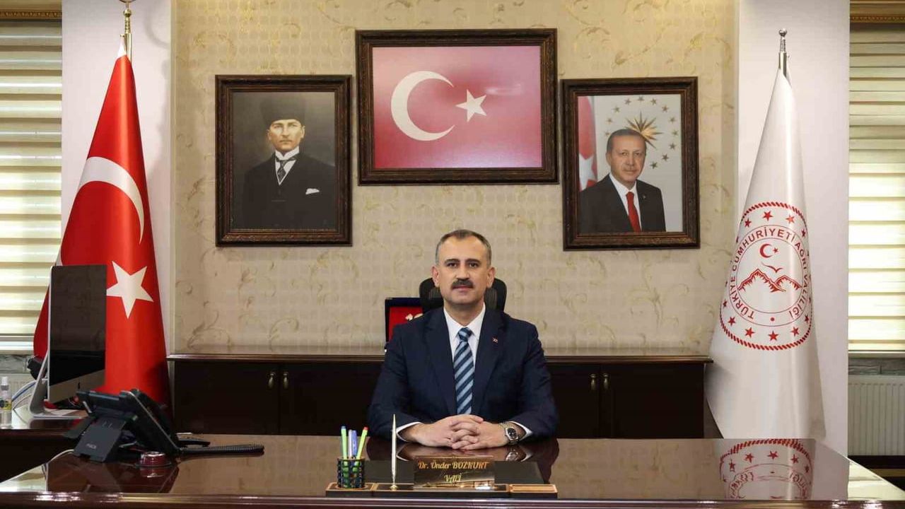 Ağrı Valiliği'ne Atanan Önder Bozkurt Göreve Başladı