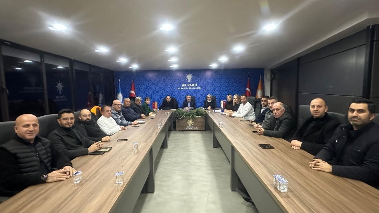 AK Parti Bilecik İl Yürütme Kurulu Toplantısı: Serkan Yıldırım'dan Saha Gücü Vurgusu