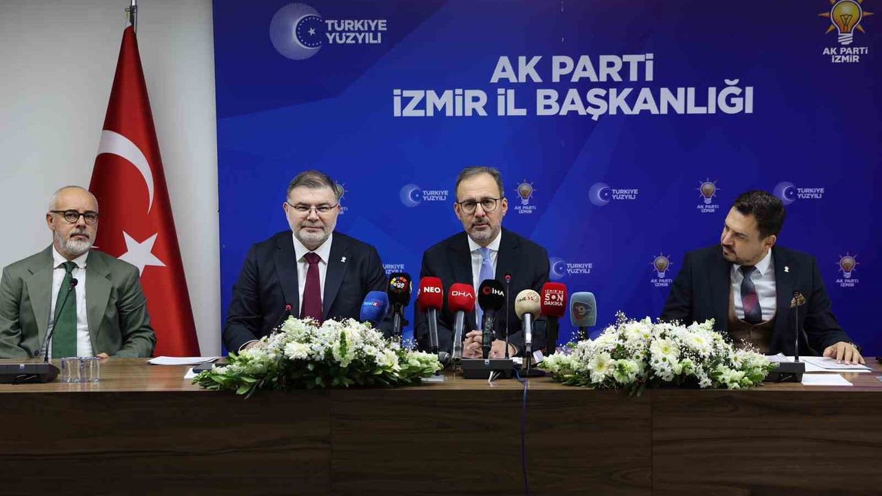 AK Parti İzmir: 2025 Hedefleri ve Yerel Yönetim Eleştirileri