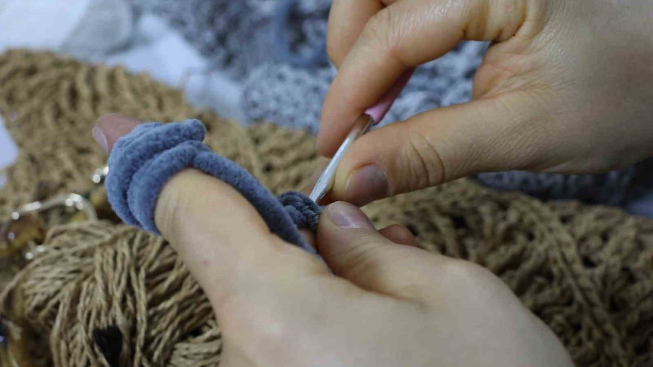 Akademi Ümraniye'de Amigurumi Eğitimi: Ümraniye Belediyesi'nden El Sanatlarına Destek