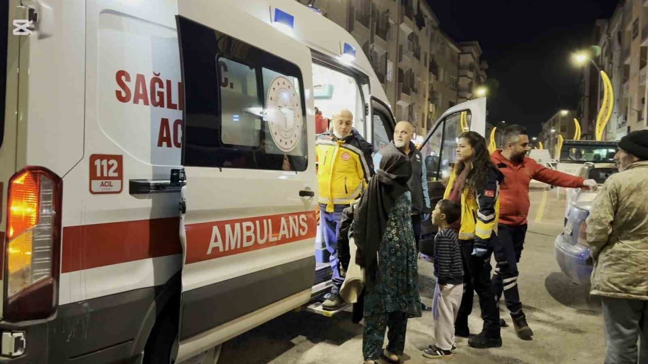 Aksaray'da 5 Yaşındaki Çocuğa Otomobil Çarptı