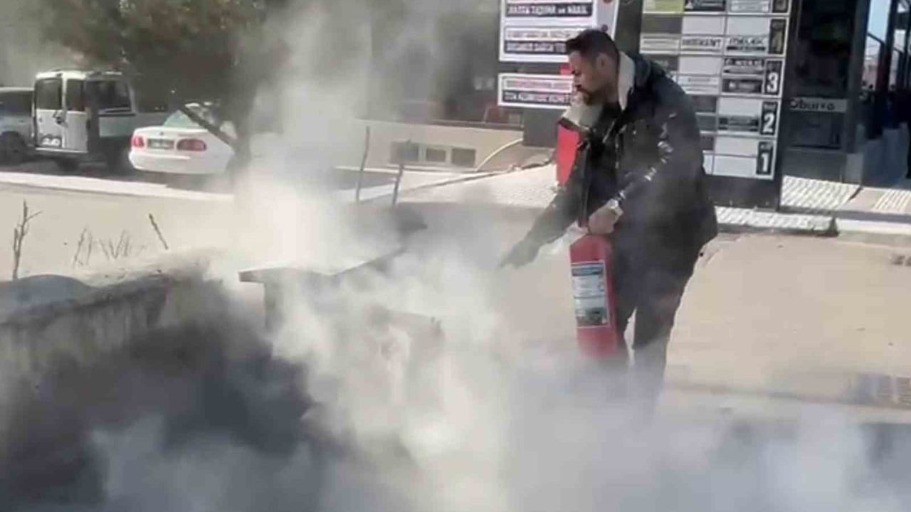 Aksaray'da Elektrik Panosu Yangını — Şase Nedeniyle Alevler