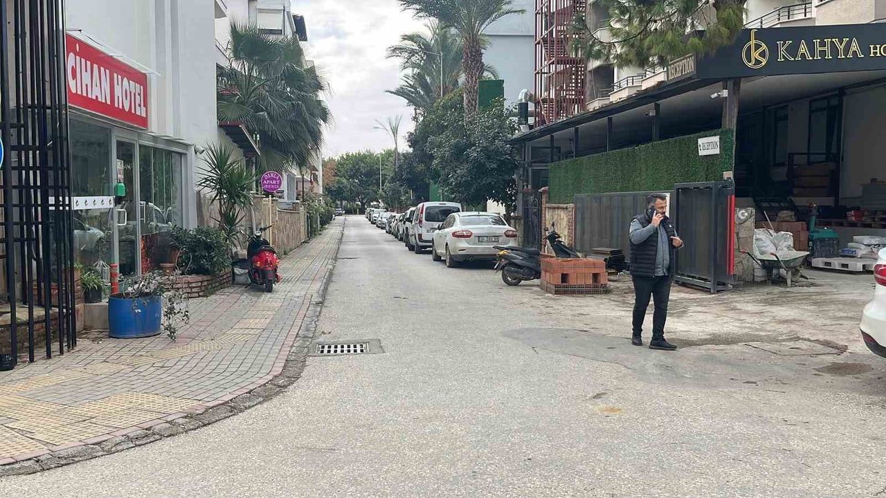 Alanya'da bıçaklı ve zincirli kavga: 7 yaralı, 4 şüpheli gözaltında