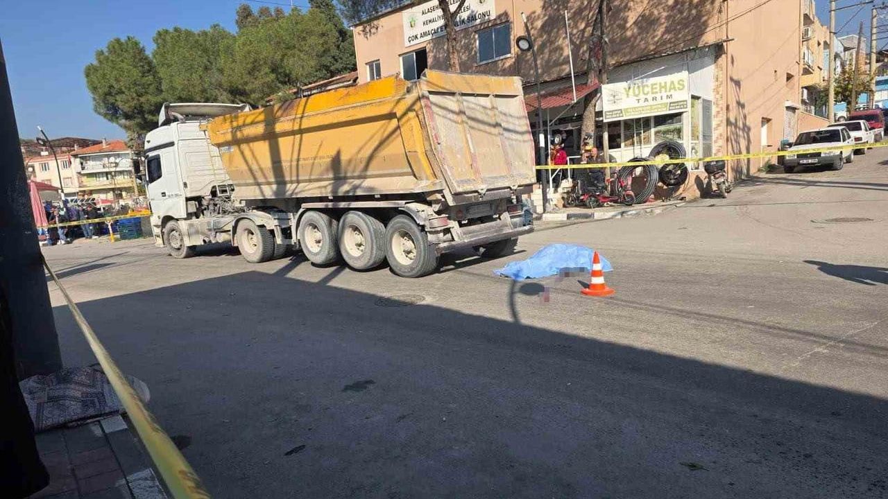 Alaşehir'de Acı Tesadüf: Baba ve Oğul 22 Gün Arayla Trafik Kazasında Yaşamını Yitirdi