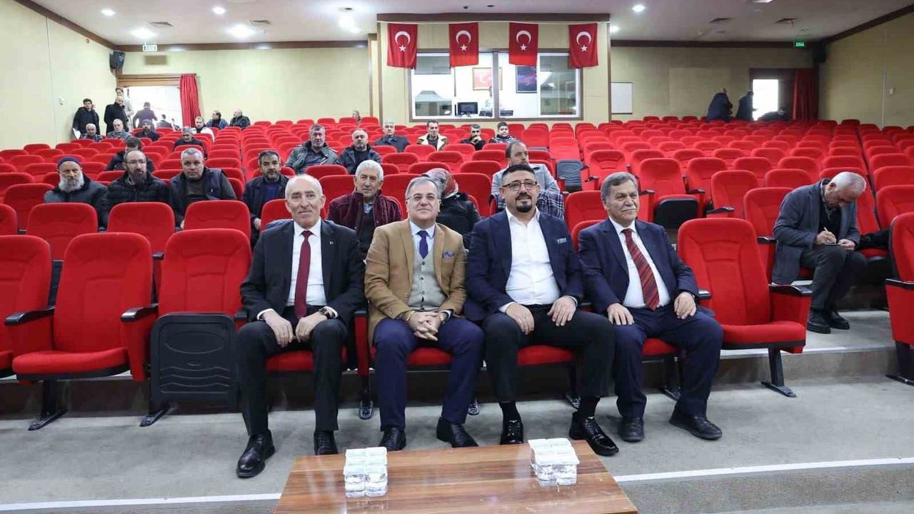 Ali Rıza Kayar Hacılar Esnaf ve Sanatkârlar Odası Başkanı Seçildi