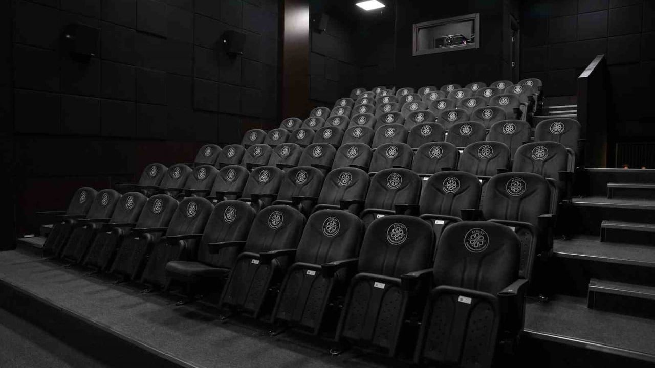 Aliağa'da ALBEST Sinema Yeniden Açıldı