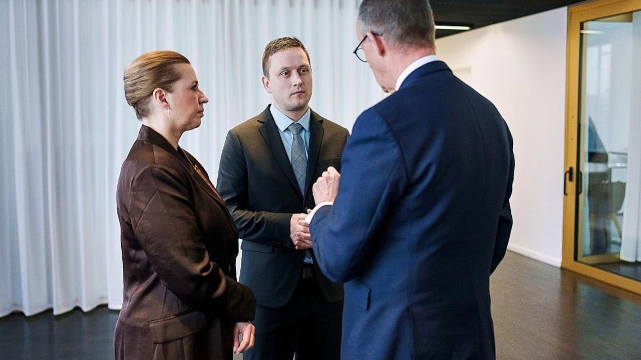 Almanya Grönland'a Destek Sözü Verdi — Merz, Frederiksen ve Nielsen Berlin'de Görüştü