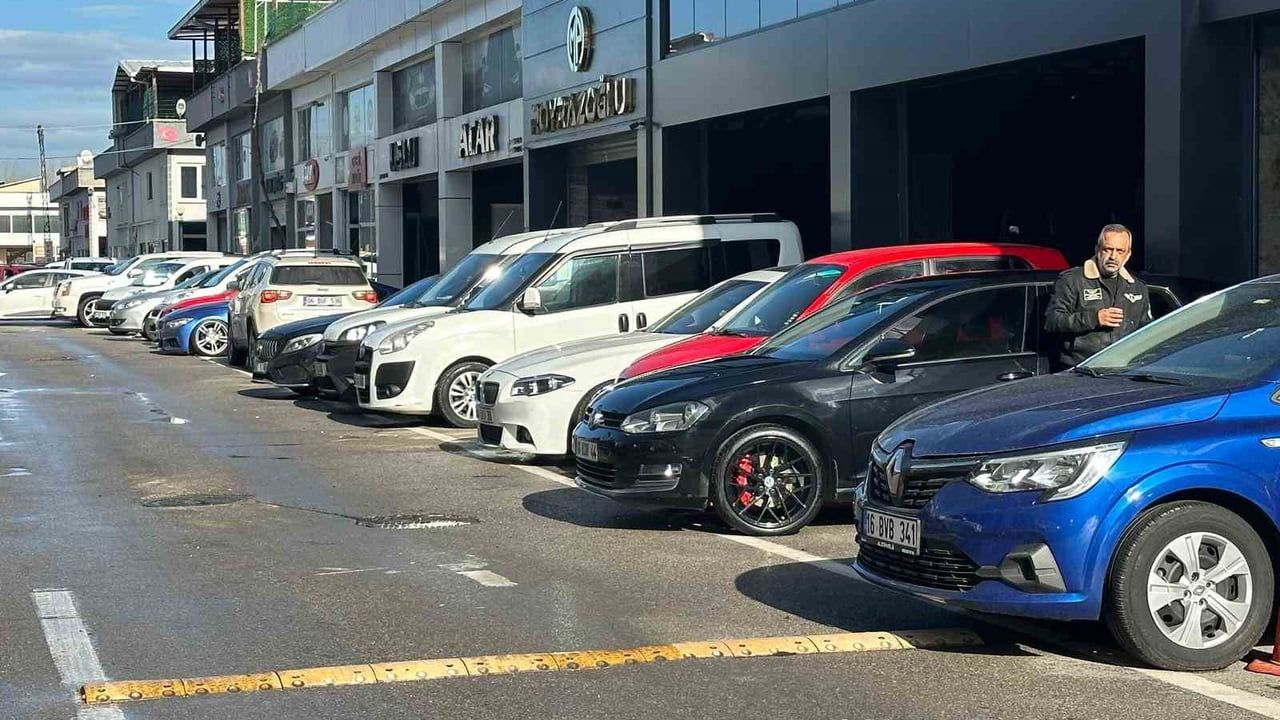 Altın ve Gümüş, İkinci El Otomobili Solladı: Bursa'da Piyasa Durgun