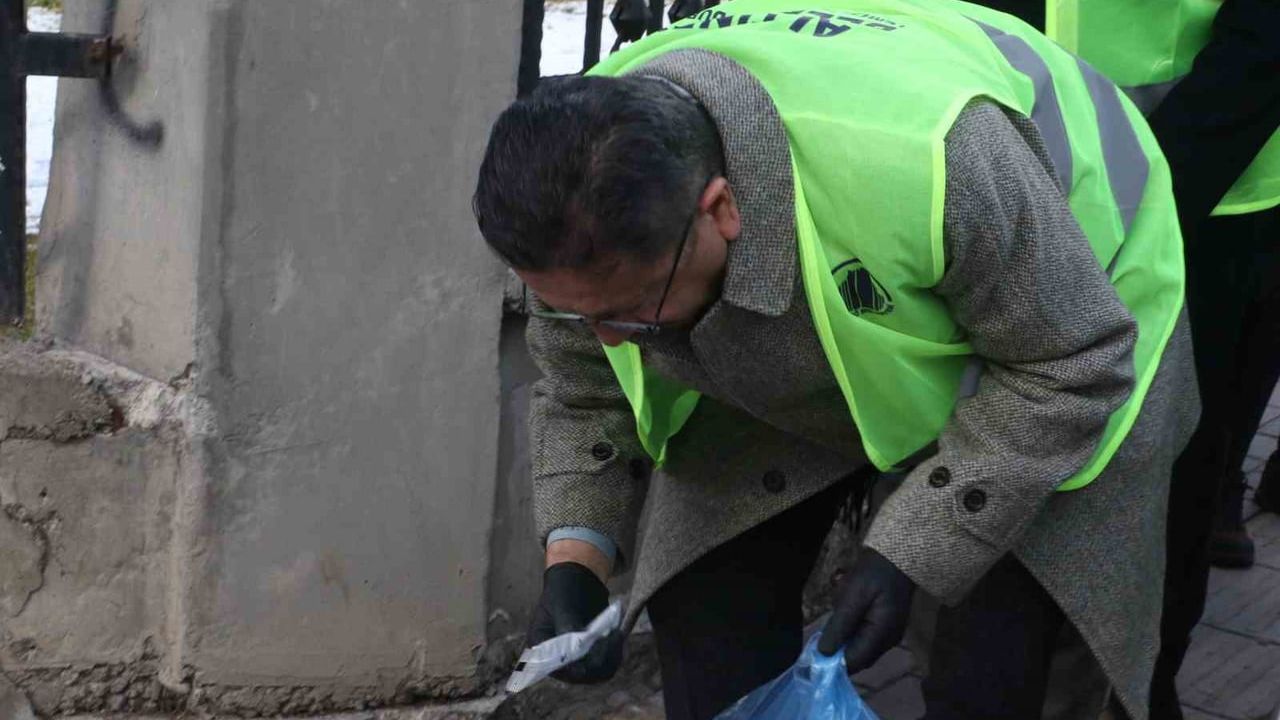 Altındağ'da Temizlik Seferberliği Başladı — Veysel Tiryaki Vatandaşla Sahada