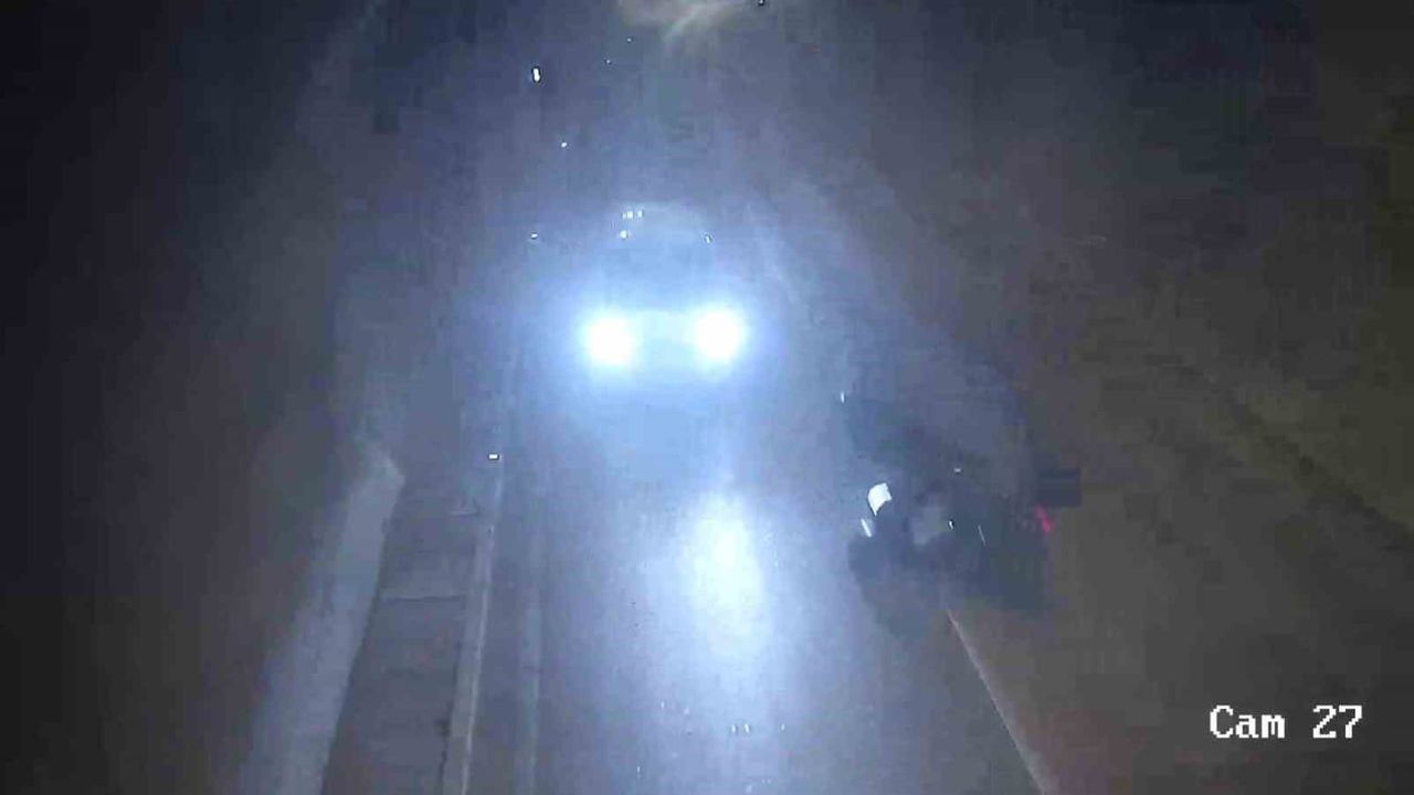 Amasya'da Tünelde Sollama Yapan Motosiklet Devrildi