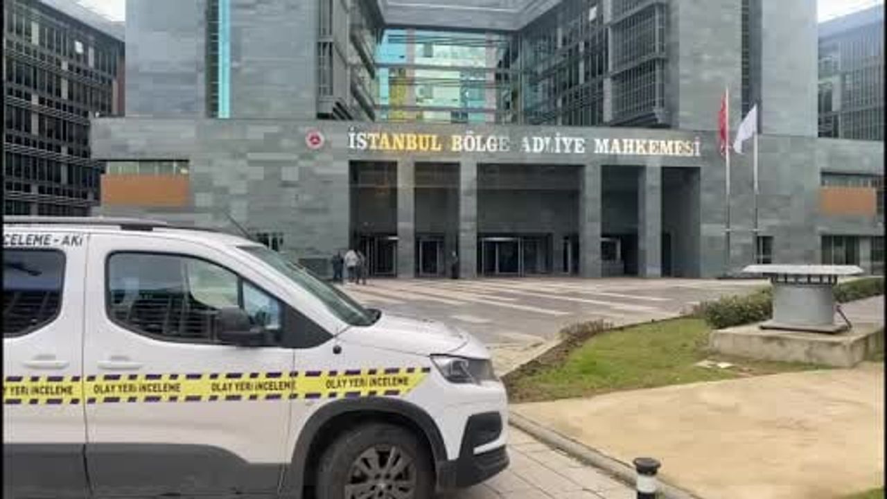 Anadolu Adliyesi'nde Hakim Silahla Yaralandı