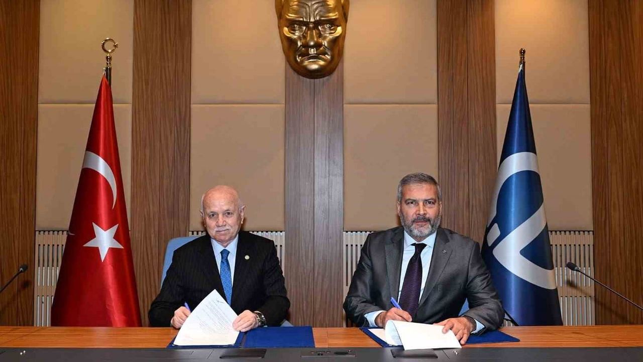 Anadolu Üniversitesi ile TÜKDES İş Birliği Protokolü İmzalandı